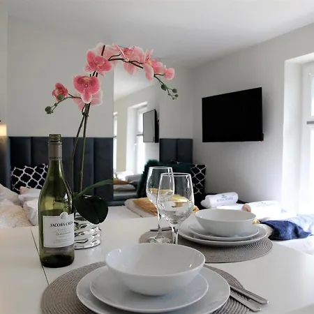 Royal Maris 5 - Dwuosobowy, Najlepsza Lokalizacja W Ustce, Blisko Plazy I Portu, Bezplatny Parking, Scisle Centrum Apartman