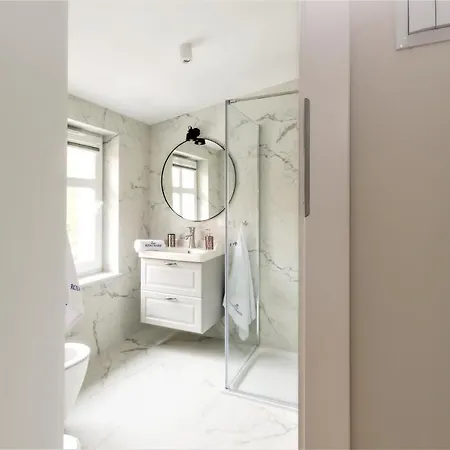 Apartmán Royal Maris 5 - Dwuosobowy, Najlepsza Lokalizacja W Ustce, Blisko Plazy I Portu, Bezplatny Parking, Scisle Centrum