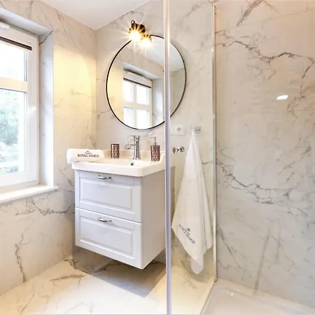 Royal Maris 5 - Dwuosobowy, Najlepsza Lokalizacja W Ustce, Blisko Plazy I Portu, Bezplatny Parking, Scisle Centrum Ustka