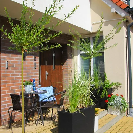 Royal Maris 5 - Pokój Dwuosobowy, Najlepsza Lokalizacja W Ustce, Blisko Plaży I Portu, Bezpłatny Parking, ścisłe Centrum Apartament *