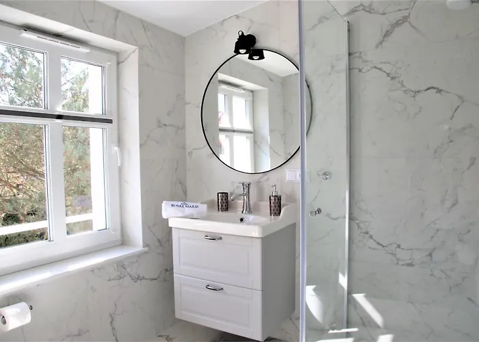 Royal Maris 5 - Dwuosobowy, Najlepsza Lokalizacja W Ustce, Blisko Plazy I Portu, Bezplatny Parking, Scisle Centrum *